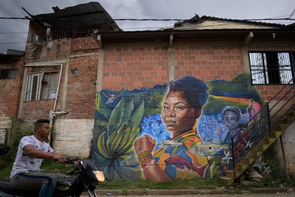Un mural muestra a Francia Márquez en su natal departamento de Cauca.