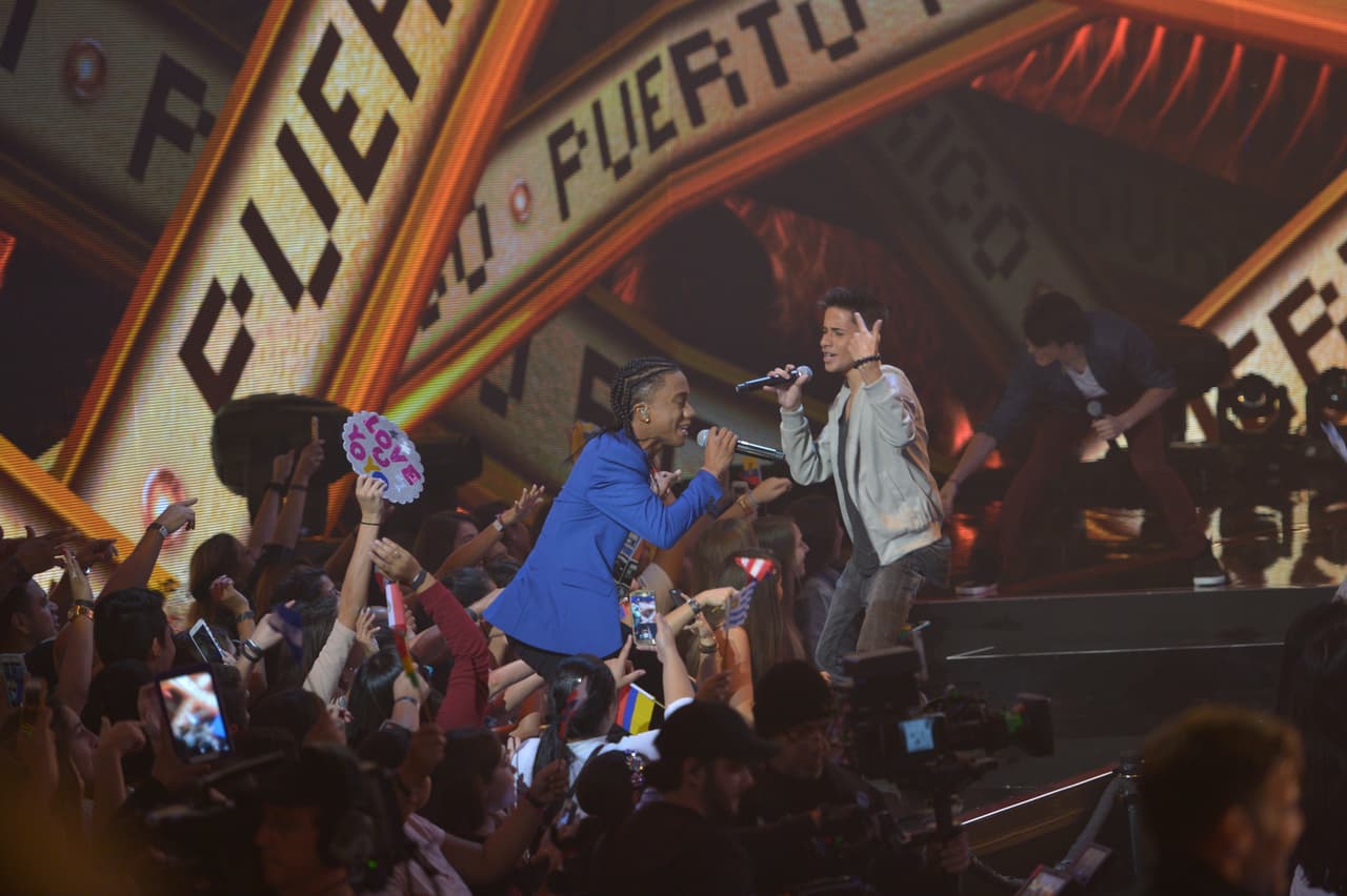 Una noche llena de emociones y muchos nervios. Los doce chicos dieron lo mejor de sí en esta primera gala en directo. Dinos cuál es tu favorito.