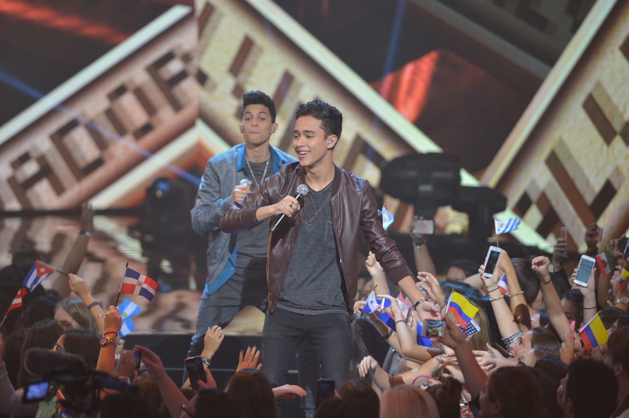 Una noche llena de emociones y muchos nervios. Los doce chicos dieron lo mejor de sí en esta primera gala en directo. Dinos cuál es tu favorito.