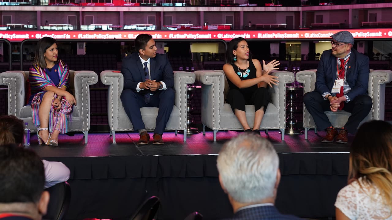 Líderes electos en California cuentan su trayectoria política. (De izquierda a derecha) Melissa Hurtado, Senadora Estatal del Distrito 14, Brian Osorio, Concejal de Delano, Jewel Hurtado, Concejal de Kingsburg, y Eddie Valero, Supervisor del Condado de Tulare.