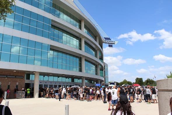 Photos: Spurs Championship Parade 2014