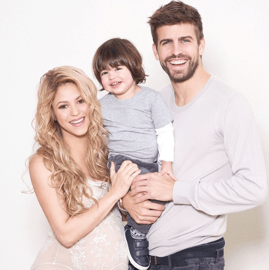 En agosto de 2014, cuando Milan tenía 1 año y medio de edad, Shakira confirmó que nuevamente estaba embarazada. "Pues sí, la verdad es que sí, estoy embarazada", dijo la cantante a 
<a href="https://www.eonline.com/mx/news/574046/shakira-si-estoy-embarazada" target="_blank">Cosmopolitan</a>.