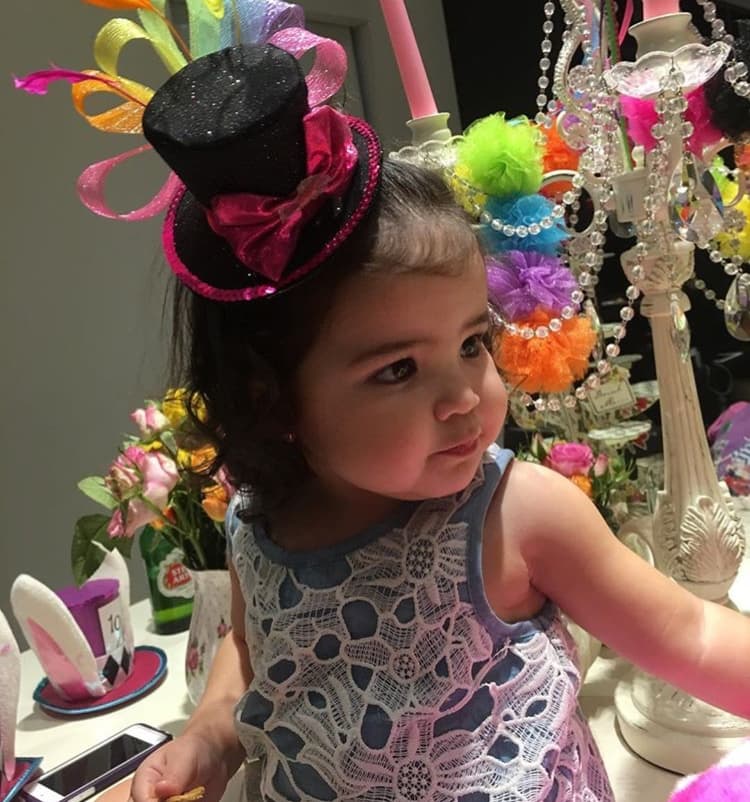 Como podemos ver a Giulietta desde muy pequeña le gusta disfrazarse.