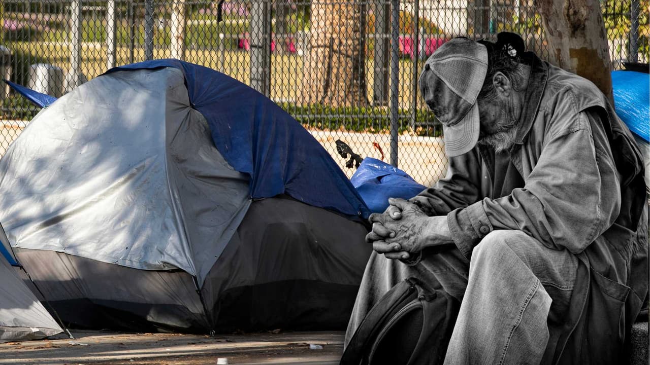 San José reubicará a personas sin hogar que viven cerca de ríos y arroyos