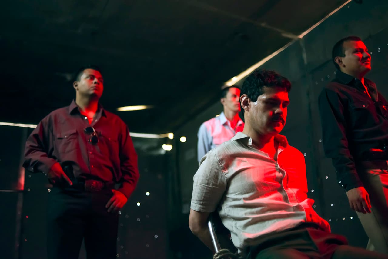 En esos momentos el tiempo era el peor enemigo de Joaquín, pues sólo tenía 48 horas para entregar la droga de Escobar.