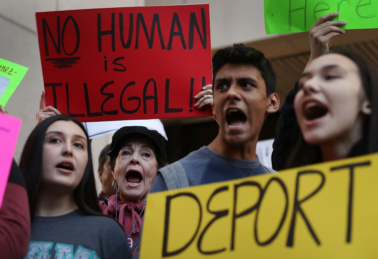 Senadores republicanos de Texas celebran que el gobernador haya dado prioridad a la eliminación de las ‘ciudades santuario’