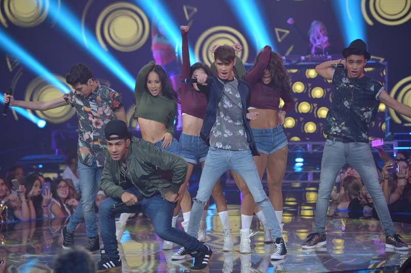 El segundo show de La Banda fue uno lleno de emociones. Ya tenemos el primer eliminado y es Joshua Greaux. No hubo ni tiempo para pestañear.