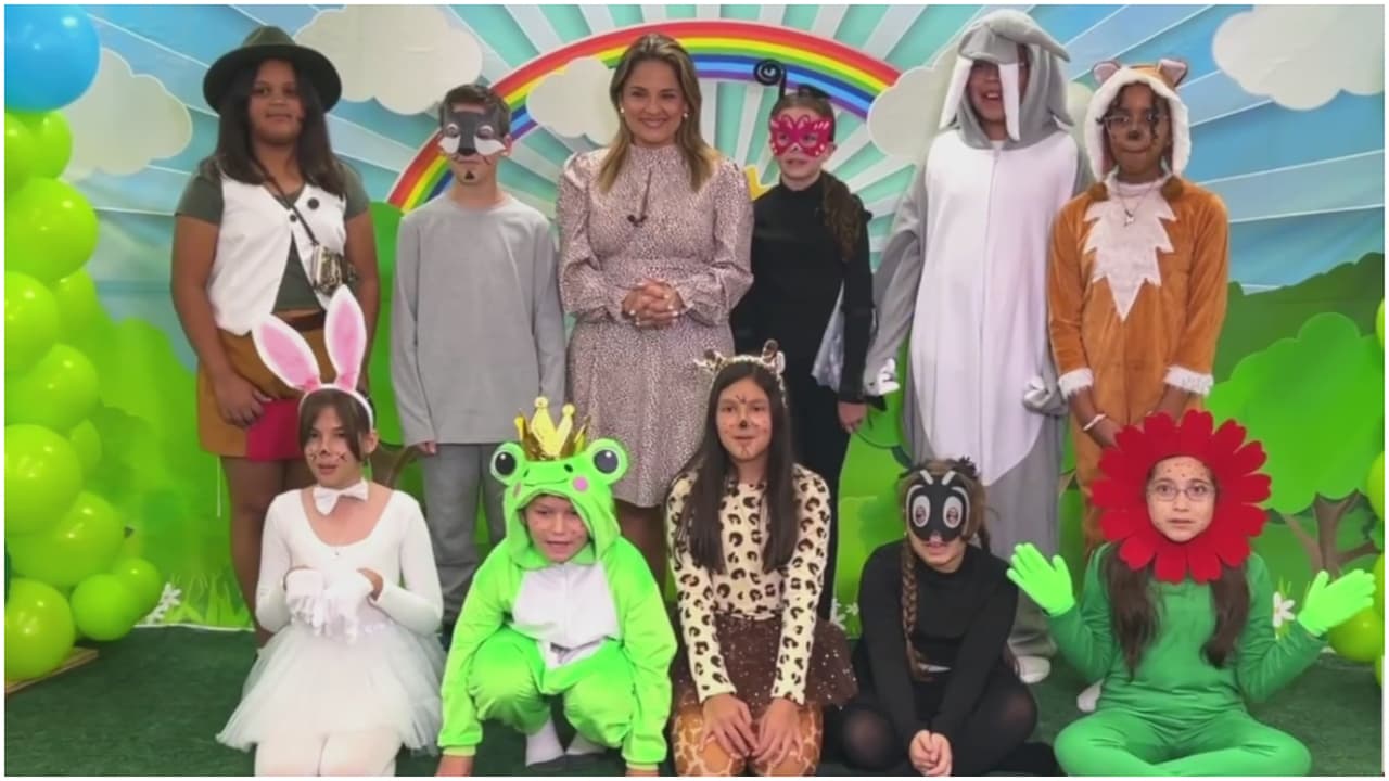 Estudiantes de la escuela EWF Stirrup aprenden con “El bosque de la amistad”