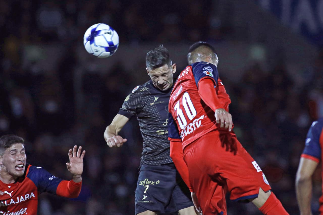 El rebaño sagrado tiene que venir de atrás y con un marcador de 1-3 a favor, consiguen la remontada y se sitúan en la quinta posición de la tabla, a tan solo tres puntos de los líderes.