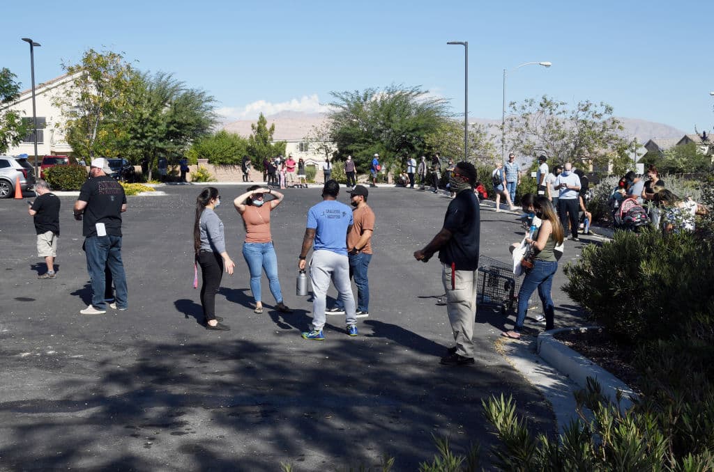 Durante este 3 de noviembre, también se vieron largas filas de gente dispuesta a votar.