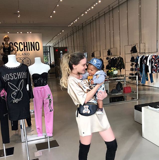 "Practicando para cuando llegue el día!🤰🏼👶🏽❤️🙈#moschinobaby", esta frase que acompaña las imágenes confirma que la actriz sí tiene planes de formar una familia.