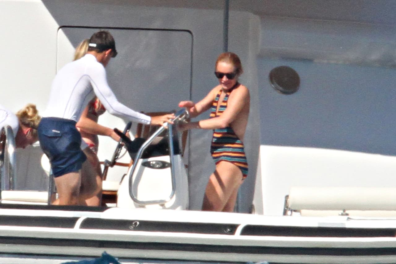 Si ella misma le dijo a su padre que estaba embarazada, ¿qué hace fumando?