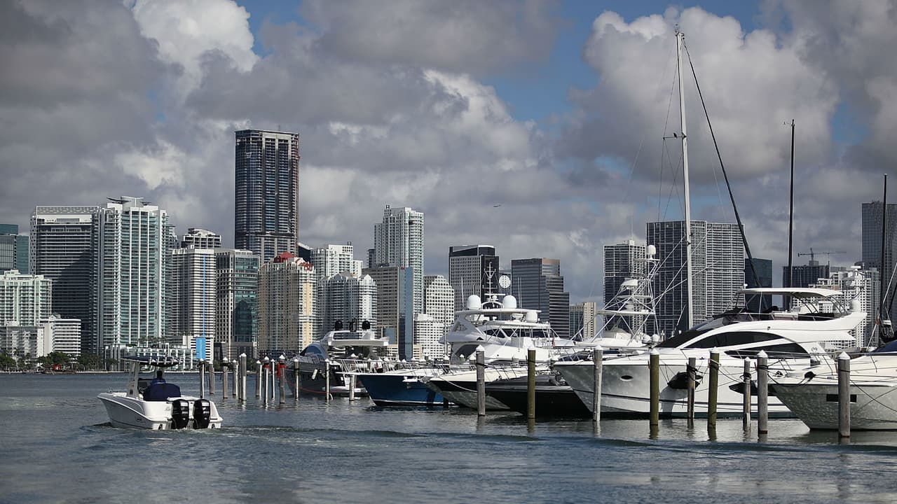 Cielo parcialmente nublado y probabilidad de aguaceros para la tarde de este jueves en Miami