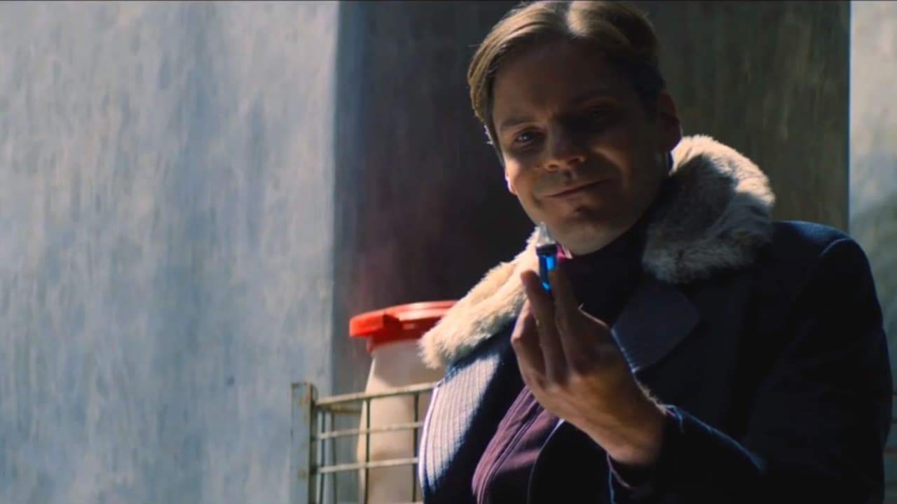 <b>Zemo</b>
<br>En la película ‘Captain America: Civil War’ este villano busca efectuar una venganza contra los héroes del MCU y los seres con superpoderes, luego en la batalla de Sokovia en ‘Avengers: Age of Ultron’ su familia falleciera y al parecer los superhéroes actúan sin consecuencias.
<br>
<br>Su plan e ideales se mantienen hasta la serie ‘The Falcon and the Winter Soldier’, donde acepta trabajar con los héroes para evitar que exista un ejército de súper soldados como el Capitán América y Bucky Barnes. Así le explica su motivación a Sam Wilson y Bucky Barnes:
<br>
<br>“Es esa aspiración retorcida la que llevó a los nazis, a Ultrón, a los Vengadores. El deseo de convertirse en un superhumano no se puede separar de las ideas supremacistas”.