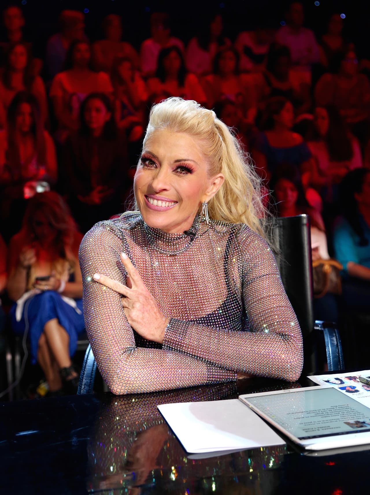 Pop, balada, rock, bolero, salsa, gospel y dance se suman en su amplia discografía. Los Latin GRAMMY reconocen su talento con un Premio a la Excelencia Musical.