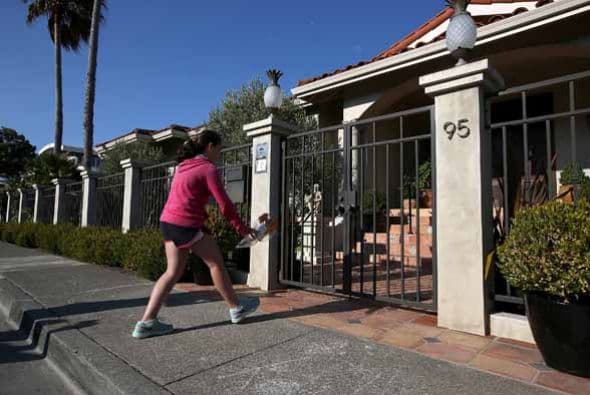 Tras la trágica partida de Robin Williams, su estrella en el paseo de Hollywood, su casa y hasta las locaciones de sus películas han recibido honores para el actor. ¿Quieres ver más? las mejores del mundo del entretenimiento aquí