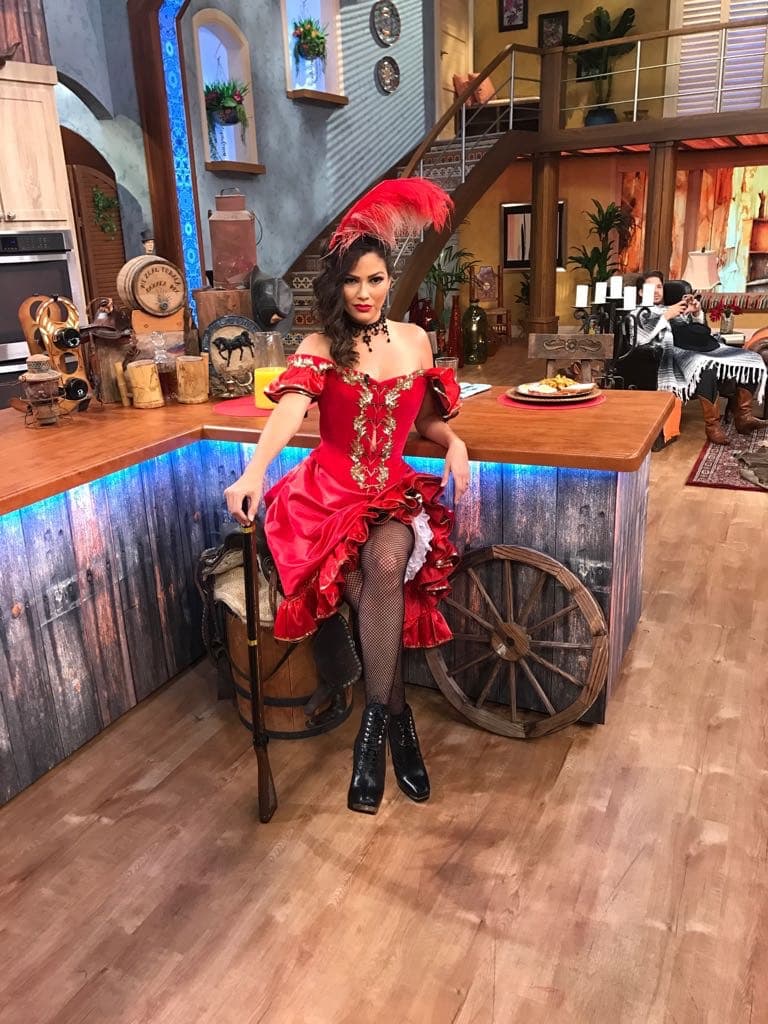 ¿Quién no quisiera ver bailar a una belleza como Ana Patricia?