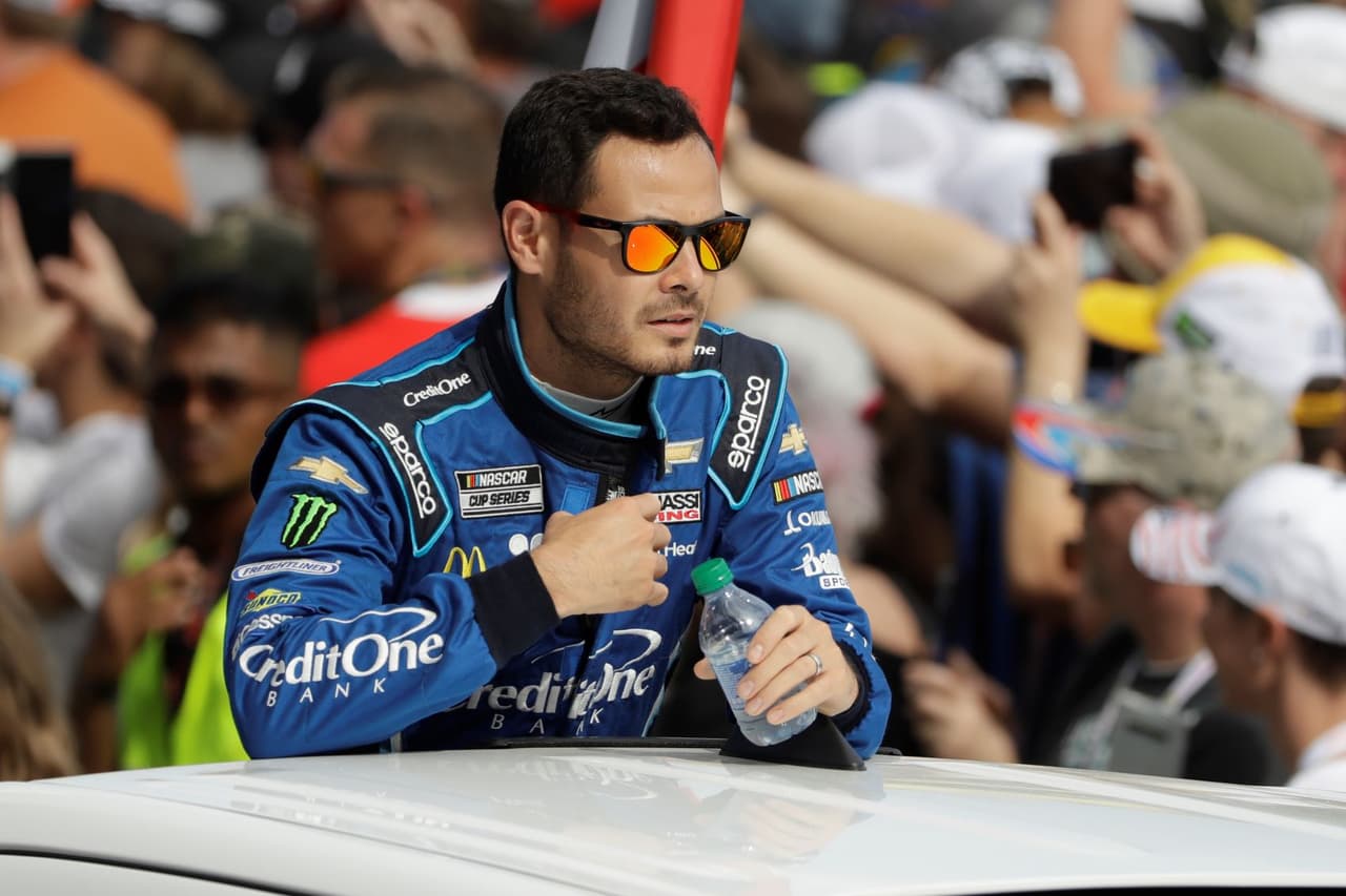 NASCAR suspende a Kyle Larson por insulto racial