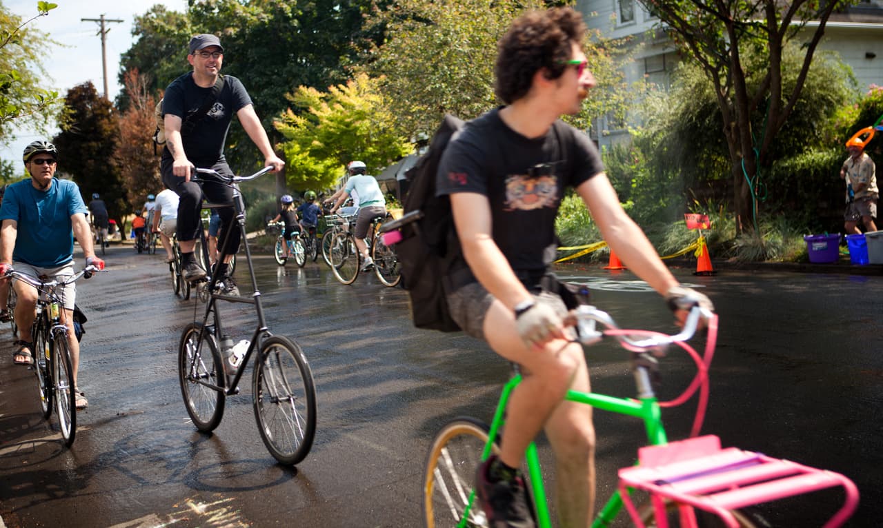 <b>Puesto 6. Oregon</b>
<br>
<br>Porcentaje de hogares que reciben cupones de alimentos: 21.2%.
<br>
<br>Total de hogares que reciben cupones de alimentos: 349,537.
<br>
<br>Beneficio promedio por hogar: 210 dólares (el puesto 43 más alto entre todos los estados). 
<br>
<br>En este estado 28.2% de los hogares que reciben cupones de alimentos tienen niños.
<br>