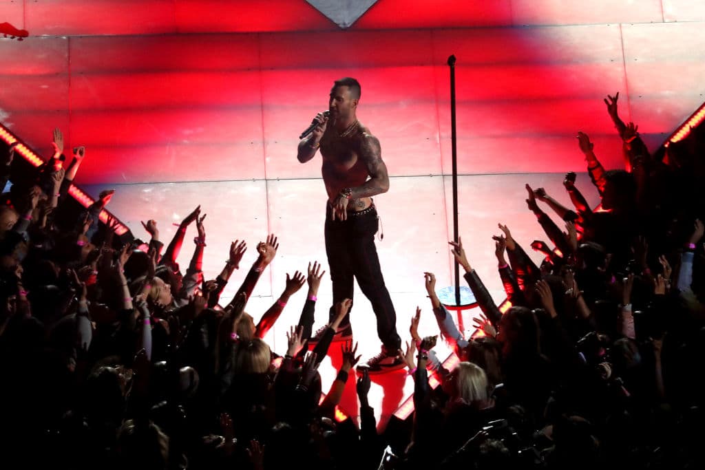 Esta fue la primera vez de Adam Levine y Marroon 5 en el Halftime Show del Super Bowl.