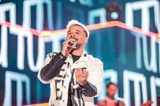 Ser la próxima estrella de la música latina es el objetivo de las 12 cantantes que durante 10 semanas se formarán con el apoyo de un increíble equipo, que ya se prepara para uno de los principales comúnes denominadores: la desafinación: Sobre esto, Pedro confesó que "en la música desafina todo el mundo, comenzando por los que llevamos muchos años de carrera”.
