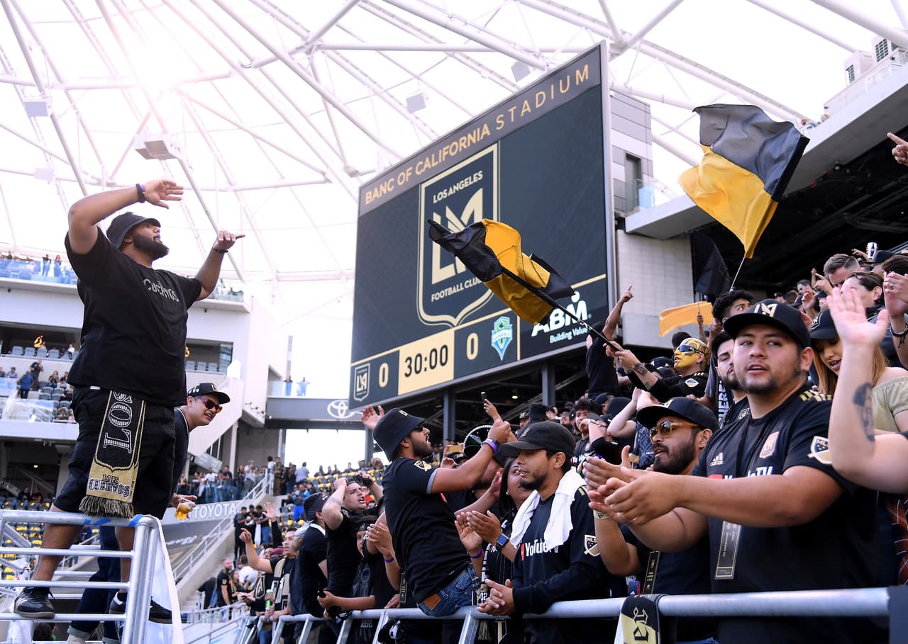 LAFC reprueba los gritos homófobos durante el juego ante Seattle Sounders