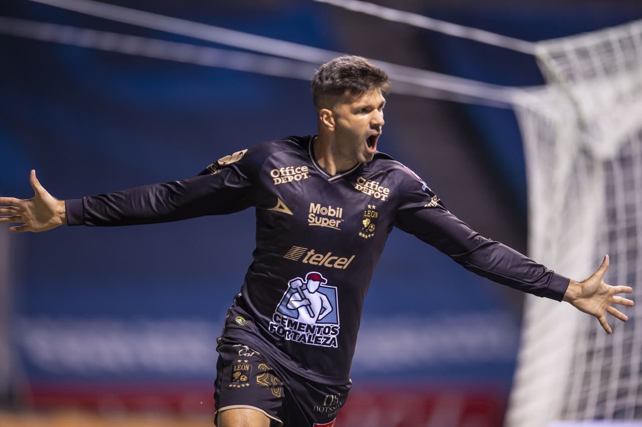 León desmiente que Gigliotti haya jugador la Final con COVID