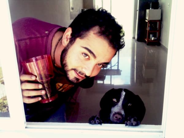 El pequeño 'Memito' quedó en el olvido y 
<b>Francisco Huerdo</b>, actor que interpretó a este dulce personaje, ya es todo un hombre, así lo podemos ver en su cuenta de Twitter.