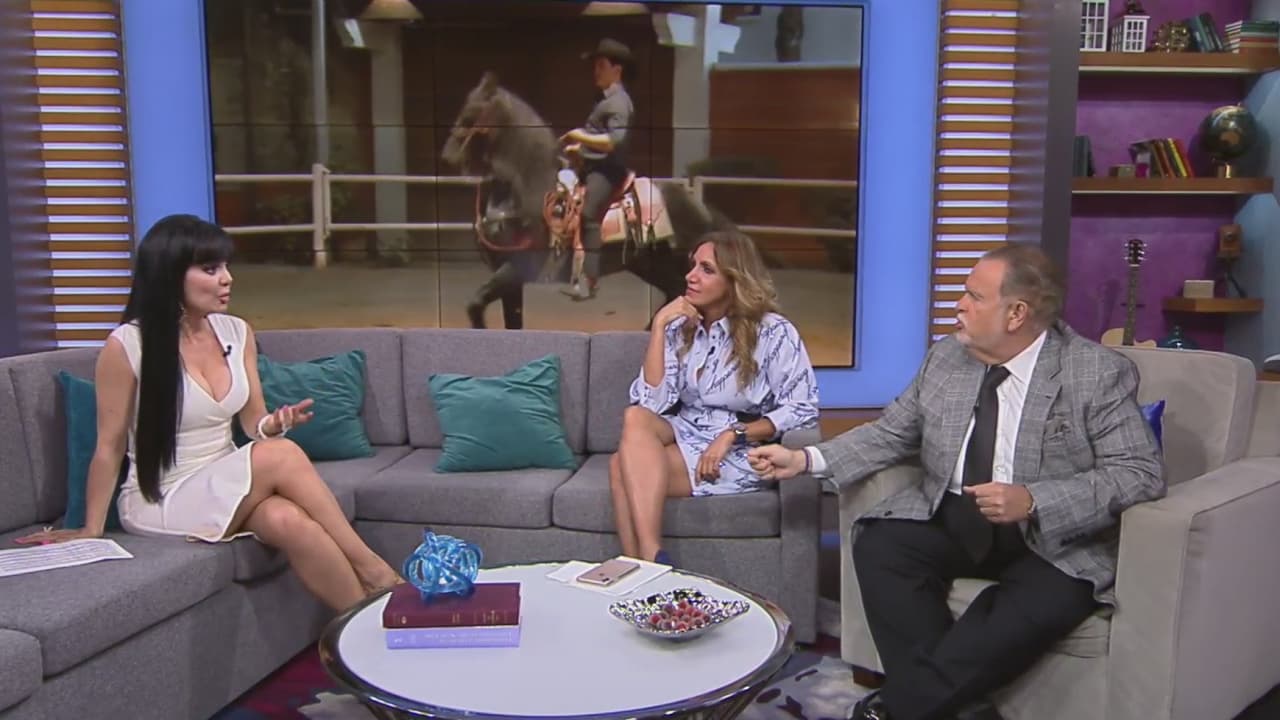 En varias ocasiones ha sido cuestionada por los medios si le interesaría recibir algo. Una de esas veces ocurrió en 
<b><a href="https://www.univision.com/shows/el-gordo-y-la-flaca" target="_blank">El Gordo y La Flaca</a></b> y la respuesta de la actriz y cantante fue muy clara: "Ay, ¡y yo para qué, 'Gordito!"'.
<br>