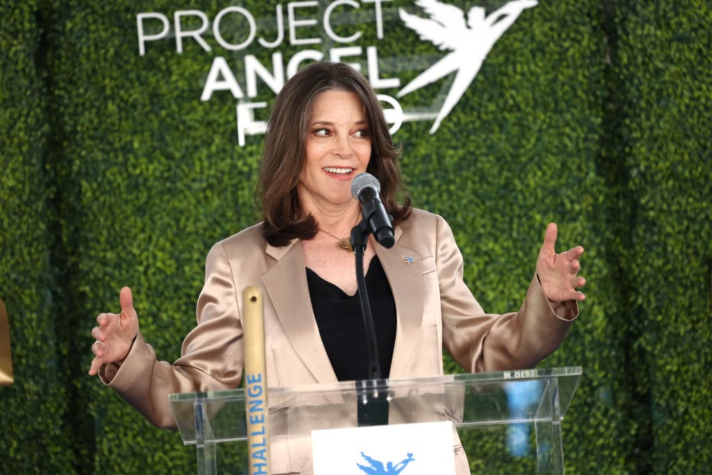 Marianne Williamson en un evento en Los Ángeles en agosto de 2023.