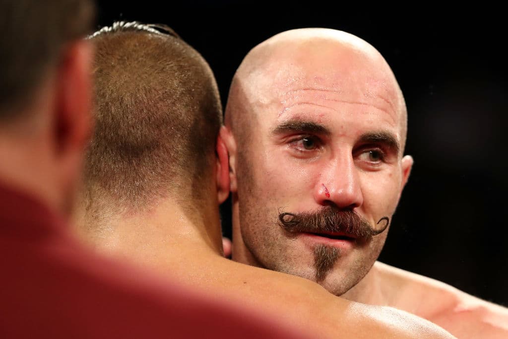 Y a 'Spike' O'Sullivan le quedará una gran enseñanza de que todo aquello que se dice en lo que se refiere a calentar una pelea debe ser respaldado con golpes y hechos, no con habladurías.