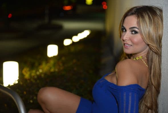 Carolina Macallister está súper lista para Premio Lo Nuestro.