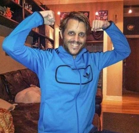 Una de sus colaboraciones más famosas fue con Celso Piña y Control Machete, con la canción 'Cumbia sobre el río'.