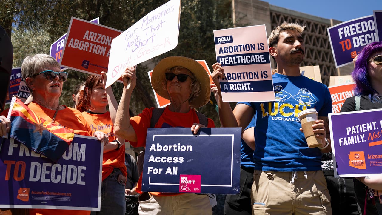 Senado Estatal aprueba medida para anular la prohibición casi total del aborto en Arizona