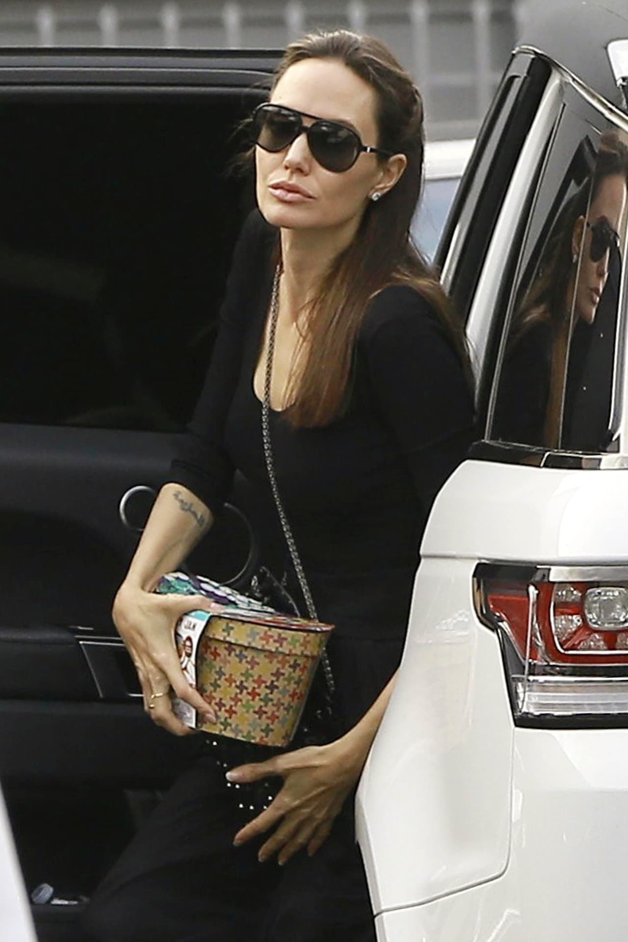 Después de pasar casi dos décadas en conflicto, Angelina Jolie se reconcilió con su padre, Jon Voight.