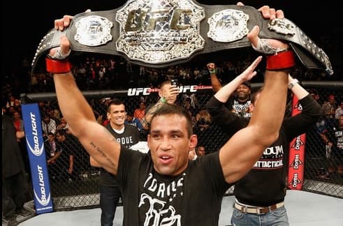 Fabricio Werdum sorprendió y ganó por sumisión a Caín Velasquez