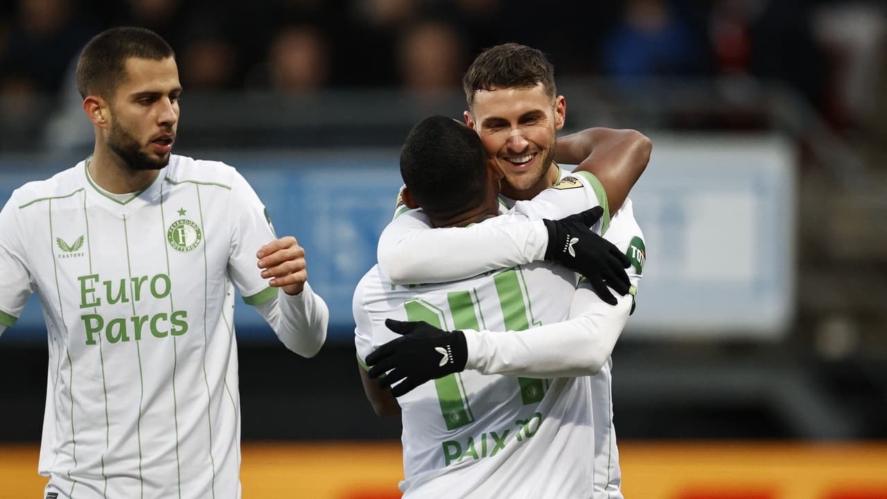 Santi está muy cerca de romper histórica marca goleadora en Eredivisie