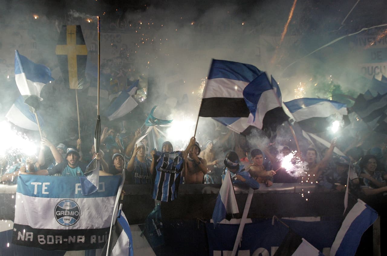 El Gremio tiene una de las torcidas con más aliento en todo Brasil, aunque quizá no sean de las que mejor se comportan.