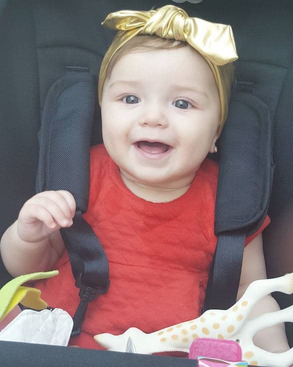 ¿Qué les parece esta bandana? Es que es toda una belleza latina desde chica.