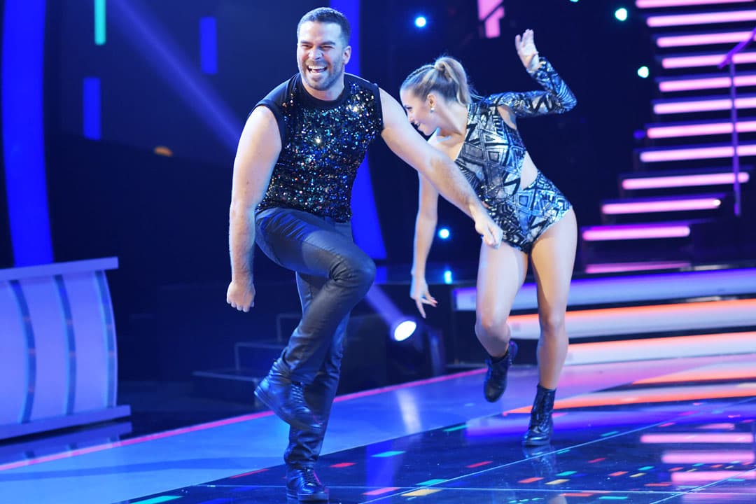 Durante la segunda ronda del programa, el actor de telenovelas se enfrentó con un baile urbano.