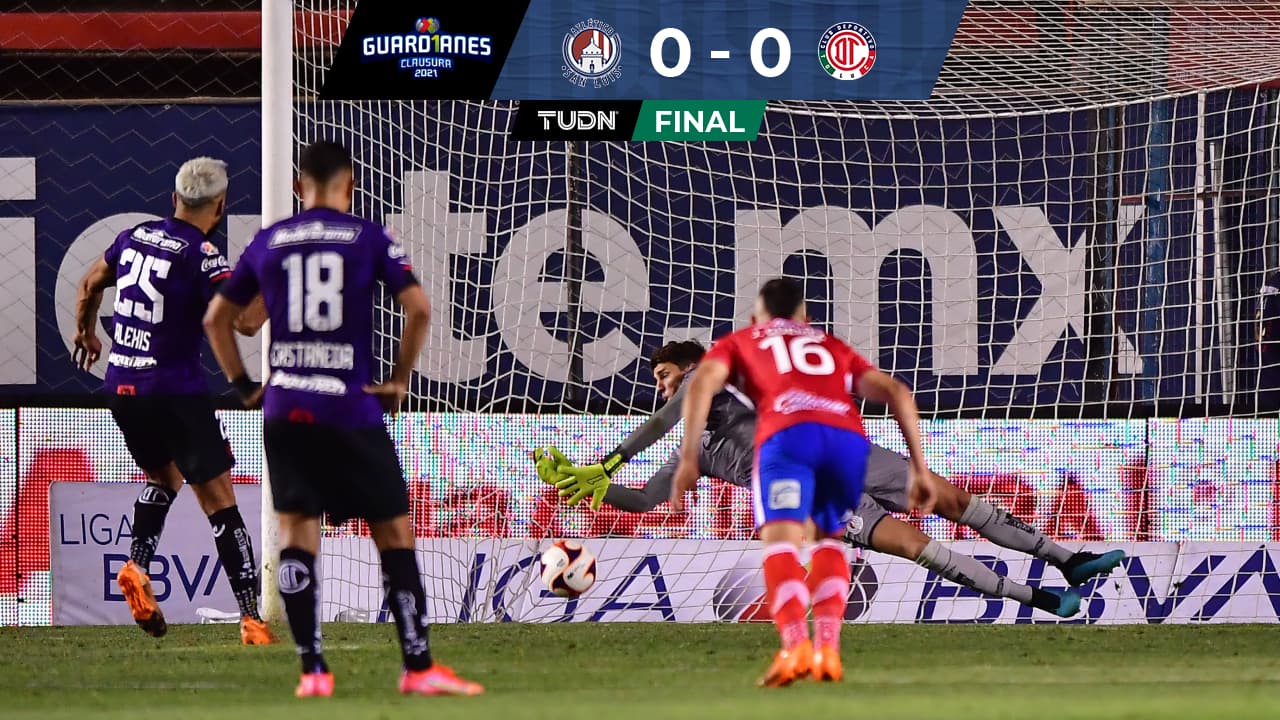 ¿Era gol? Con polémica y fea falla, Toluca dejó ir el triunfo en San Luis