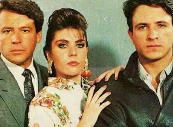 Le siguieron más proyectos como 'Mi pequeña Soledad' en 1990 y 'La fuerza del amor' ese mismo año. En este último melodrama tuvo el rol antagónico estelar, le hizo la 'vida de cuadritos' a Alfredo Adame.