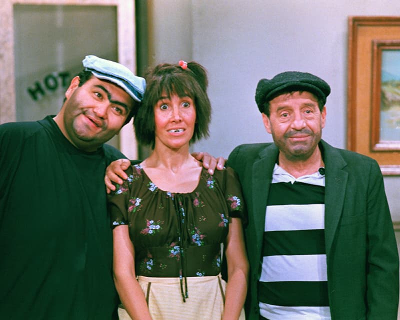 Según Gómez Fernández, el centro de entretenimiento que se ubicará en un centro comercial al norte de la Ciudad de México, tendrá diversos sitios para comer que llevarán nombres como 
<b>'La fonda Chespirito'</b>, un restaurante de comida mexicana.