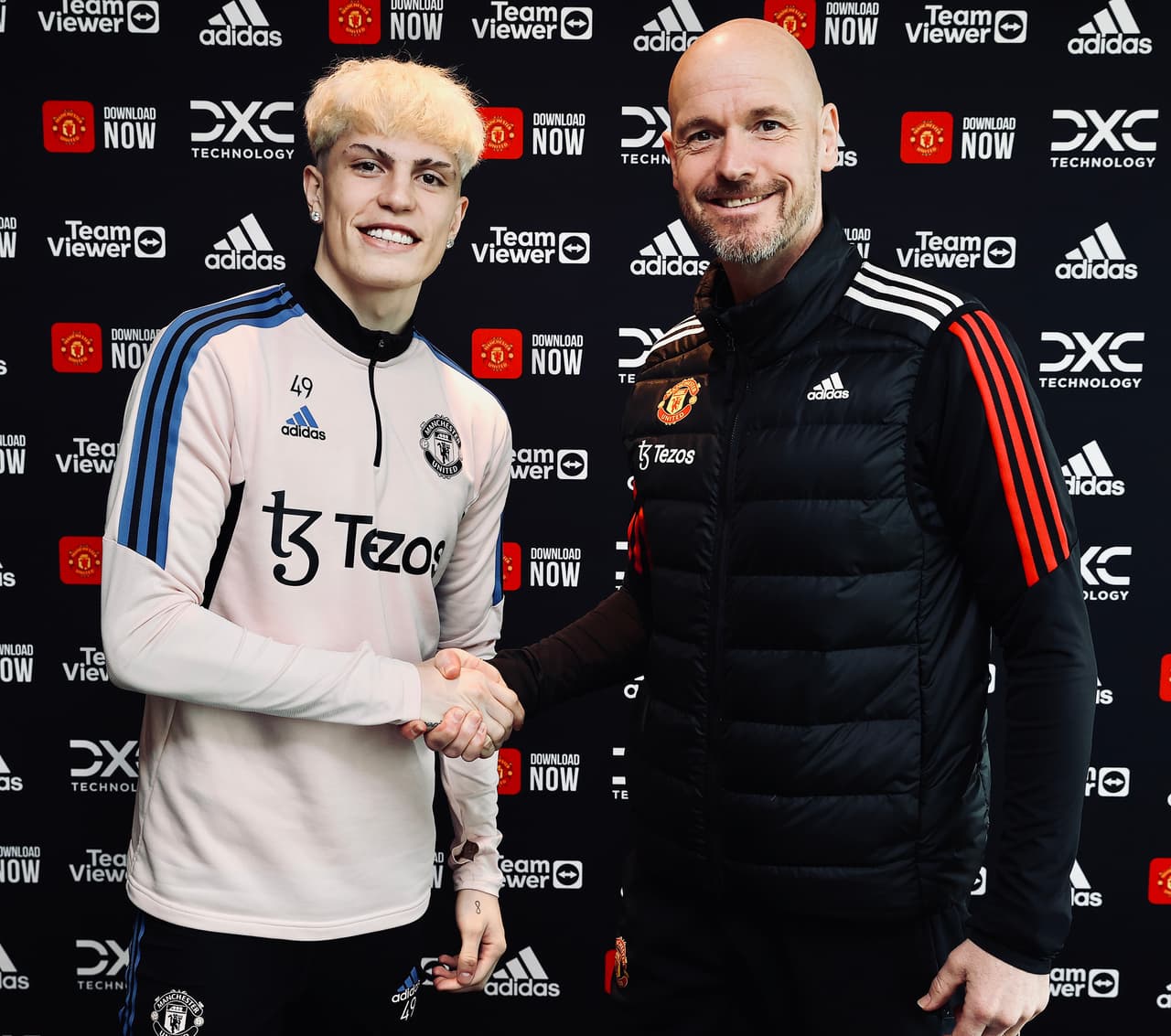 Manchester United renueva a su joya: Garnacho firma hasta el 2028