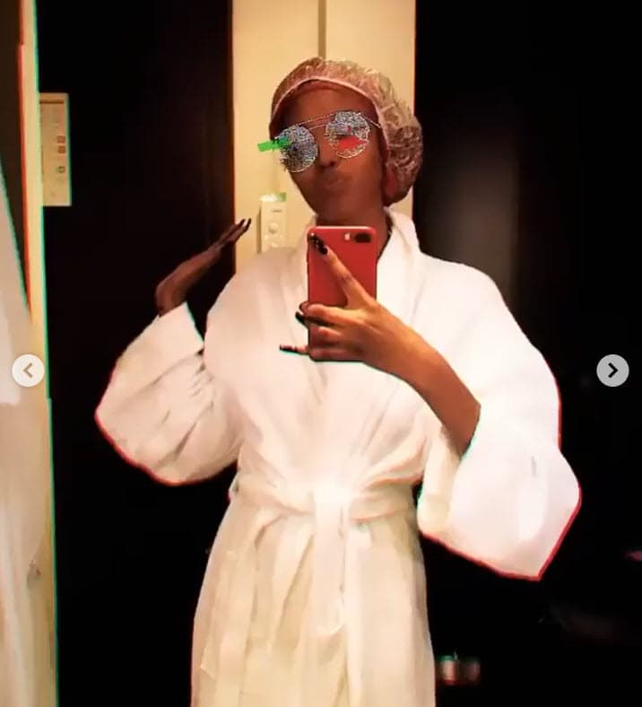 En su carrera destacaron las colaboraciones que tuvo con el afamado grupo 
<b><a href="https://www.instagram.com/asapmob/" target="_blank">ASAP Mob. </a></b>
<br>