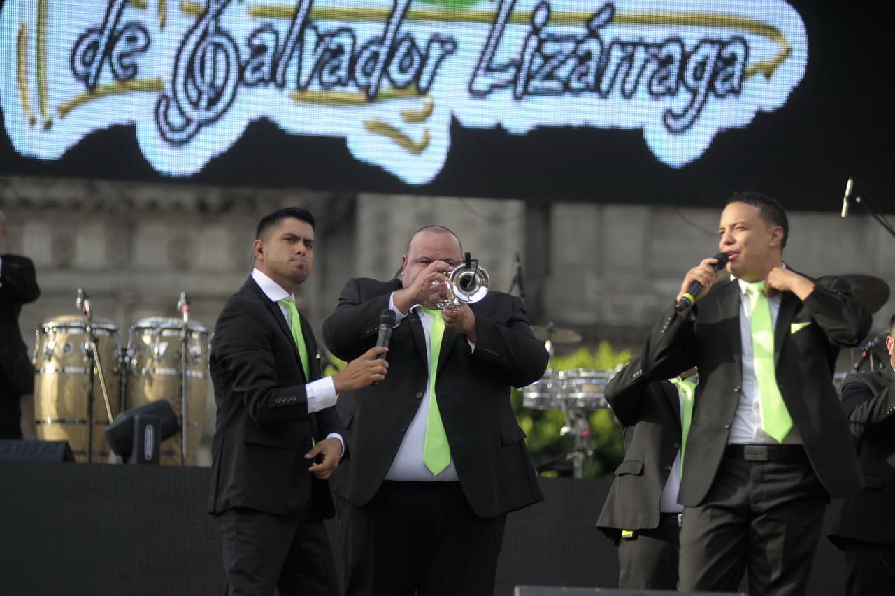 "Lo que hizo en ese momento estuvo mal, ojalá haya reflexionado, haya tomado las cosas de la mejor manera, si él sabía que se iba a salir de la banda para qué hicieron
<b> ese circo</b> que no debieron de haber hecho".