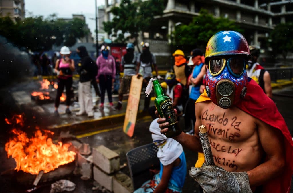 La Constituyente da el primer paso para perpetuar al régimen chavista en el poder