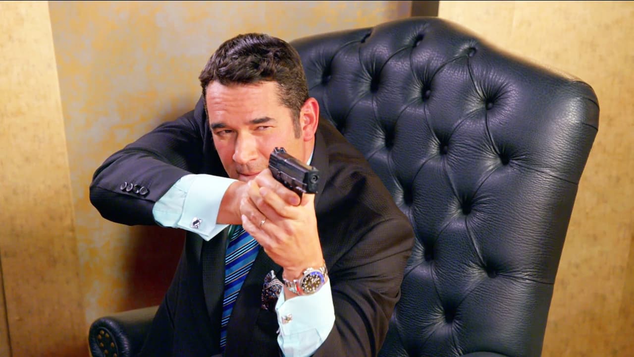 Don Augusto quiere conquistarla a como dé lugar.