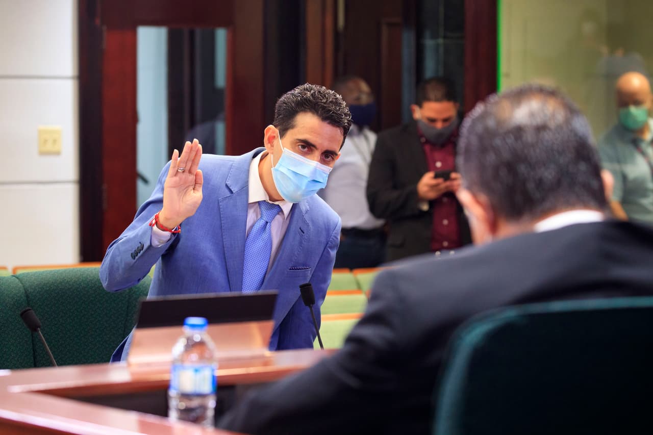 Un nuevo chat revelaría actos de corrupción en Puerto Rico