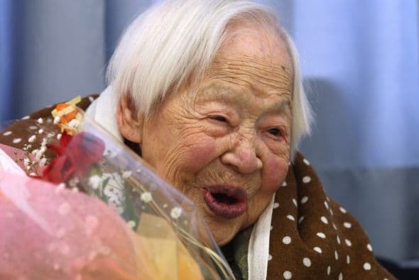 Esta adorable abuelita nació el 1898 y en su aniversario 115 fue nombrada por los Récord Guiness como la mujer más vieja del mundo, este 5 de marzo cumplirá 116.